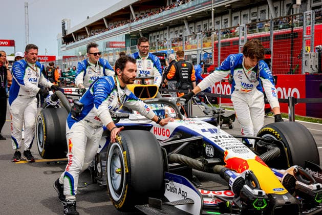 IPA85024901 - (41) Arvid Lindblad (GBR) - Visa Cash App Racing Bulls F1 Team - Racing Bulls VCARB03 - Red Bull Ford during the Sprint Race of Formula 1 AWS Canadian Grand Prix 2026 at Circuit Gilles Villeneuve in Montreal, Canada. Round 7 of the 2026 FIA Formula One World Championship, WM, Weltmeisterschaft held May 22-24, 2026. The Circuit Gilles Villeneuve on Ile Notre-Dame in Montreal, named after the legendary Ferrari driver, hosts the Sprint format for the seventh round. This event weekend features the F1 Sprint format, with a Sprint Shootout and Sprint Race in addition to the standard qualifying session and Grand Prix. during Formula 1 AWS Canadian Grand Prix 2026 - Round 7 - Circuit Gilles Villeneuve, Formula 1 Championship in , , May 23 2026  Copyright: xStefanoxFacchin xAlessioxDexMarcox xAvens-images.com AvensImages IPAxSportx xx 85024901