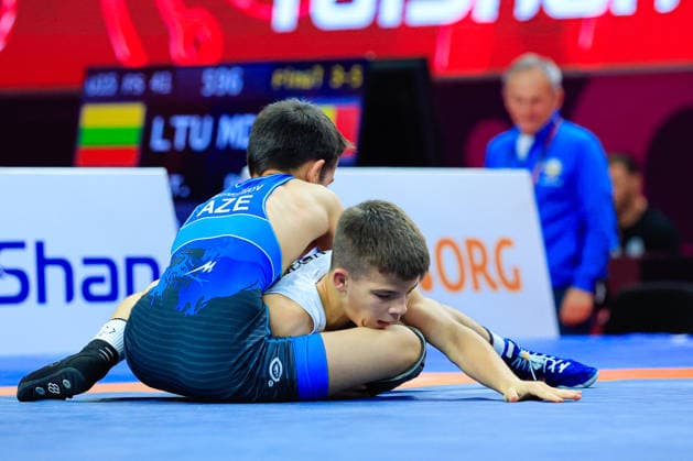 U15 Wrestling European Championships 41kg FS Simeon Radoslavov Velikov BUL df Elman Kamran Ismayilov AZE Copyright: xKostadinxAndonov xUnitedxWorldxWrestlingx Kostadin Andonov United World Wrestling