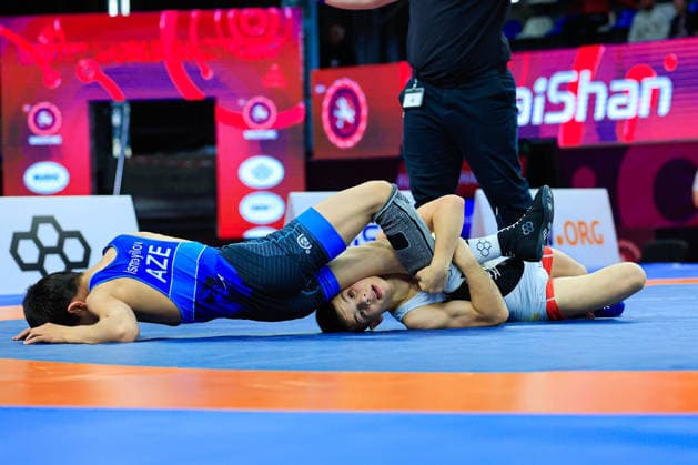 U15 Wrestling European Championships 41kg FS Simeon Radoslavov Velikov BUL df Elman Kamran Ismayilov AZE Copyright: xKostadinxAndonov xUnitedxWorldxWrestlingx Kostadin Andonov United World Wrestling