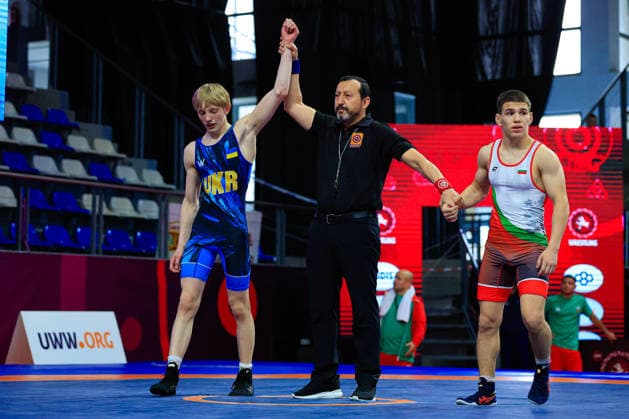 U15 Wrestling European Championships 57kg FS Yurii Symak UKR df Emre Erkanov Myumyunov BUL Copyright: xKostadinxAndonov xUnitedxWorldxWrestlingx Kostadin Andonov United World Wrestling