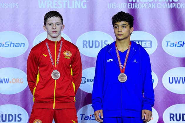 U15 Wrestling European Championships Podium 62kg FS Bronze Yusif Huseynov AZE , Abdul Aziz Azizi MKD Copyright: xKostadinxAndonov xUnitedxWorldxWrestlingx Kostadin Andonov United World Wrestling