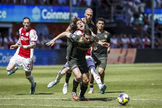 VOLENDAM - (lr) Wout Weghorst of AFC Ajax, Nick Viergever of FC Utrecht, Maher Carrizo of AFC Ajax, Mike van der Hoorn of FC Utrecht and Rafik El Arguioui of FC Utrecht during the Conference League play-off final match between AFC Ajax and FC Utrecht at the Kras Stadium on 24 May 2026 in Volendam, the Netherlands. MAURICE VAN STEEN ANP Play-offs Conference League - FINAL 2025-2026 xVIxANPxSportx xxANPxIVx 559234530 originalFilename: 559234530.jpg
