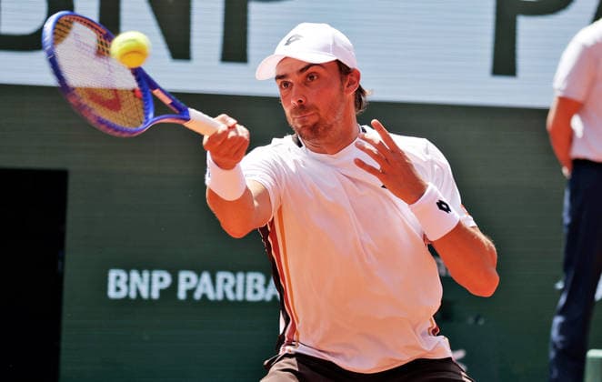 TENNIS - French Open 2026 PARIS,FRANCE,24.MAY.26 - TENNIS - ATP, Tennis Herren World Tour, French Open, Roland Garros, Grand Slam. Image shows Benjamin Bonzi (FRA).  GEPAxpictures xMatthiasxHauer