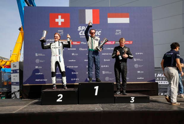 LE MANS CLASSIC SERIES 2026 - SPA-CLASSIC VERQUIN Luc-Pierre (fra), Lister Knobbly Chevrolet 1958, The Gentlemen Challenge, portrait, podium with KRIKNOFF Serge (che), Lotus 15 1959, The Gentlemen Challenge and JONES Catesby (usa), Porsche 904 6 Carrera GTS 1964, The Gentlemen Challenge during the 2026 Spa-Classic, 2nd round of the Le Mans Classic Series 2026, from May 22 to 24 in Circuit de Spa-Francorchamps, in Stavelot, Belgium - StavelotBelgium Copyright: xGREGORYxLENORMANDx