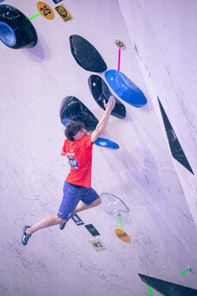 24 05 2026 Climbing Bouldering World Climbing Series Bern 2026 Semifinals Men Guillermo Peinado Franganillo ESP Bern Bern Expo Switzerland