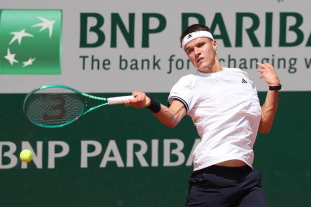 TENNIS : Roland Garros 2026 - 24 05 2026 Titouan Droguet (FRA) Vs Jakub Mensik (CZE) ParisFrance  Copyright: xMichaelxBaucherx
