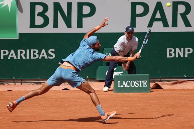 TENNIS : Roland Garros 2026 - 24 05 2026 Titouan Droguet (FRA) Vs Jakub Mensik (CZE) ParisFrance  Copyright: xMichaelxBaucherx