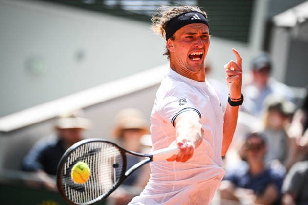 May 24, 2026, Paris, France, France: Alexander ZVEREV of Germany during the first day of the Roland-Garros 2026, French Open 2026, Grand Slam tennis tournament at Roland-Garros Stadium on May 24, 2026 in Paris, France. Roland Garros 2026 - Day 1  - ZUMAm308 20260524_zsp_m308_045 Copyright: xMatthieuxMirvillex