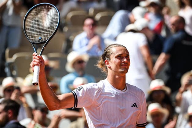 May 24, 2026, Paris, France, France: Alexander ZVEREV of Germany celebrates his victory during the first day of the Roland-Garros 2026, French Open 2026, Grand Slam tennis tournament at Roland-Garros Stadium on May 24, 2026 in Paris, France. Roland Garros 2026 - Day 1  - ZUMAm308 20260524_zsp_m308_048 Copyright: xMatthieuxMirvillex
