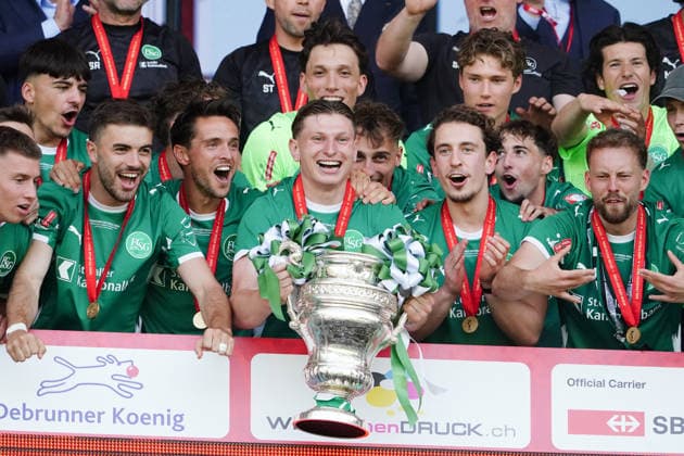 24 05 2026 Bern Switzerland Soccer Men Sason 2025 2026 Cupfinal FC St Gallen FC Stade Lausanne Ouchy St Gallen is cup winner Picture Alessandro Vogt with trophy