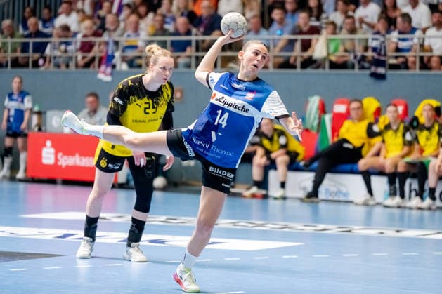 Blomberg, 24 05 2026, Handball, Women, Alsco Handball Bundesliga, Playoff, Final Game 2, 2025 2026 HSG Blomberg Lippe BVB Borussia Dortmund Ona Vegue Pena HSG Blomberg Lippe, 14 at the seven-meter Blomberg Sporthalle an der Ulmenallee NRW Germany