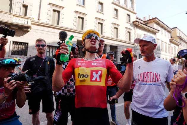 Norway™s Fredrik Dversnes Lavik of Uno-X MobilityNorway™s Fredrik Dversnes Lavik of Uno-X Mobility winner stage during Stage 15 of the Giro d™Italia, from Voghera to Milano, Italy, Sunday, May 24, 2026.  Copyright: xFabioxFerrarix xLaPressex