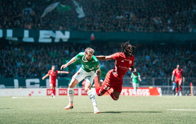 BERN, SWITZERLAND - MAI 24 : Mihailo Stevanovic of FC St.Gallen and Issa Kaloga of Stade Lausanne-Ouchy in action during the final Switzerland Cup match between FC Stade Lausanne-Ouchy v FC St-Gallen at Stadion Wankdorf Bern on Mai 24th, 2026 in Bern, Switzerland (Photo by Lara Tissières Press Photo) Copyright: xLaraxTissièresx xSPPx Sportspressphoto_153938