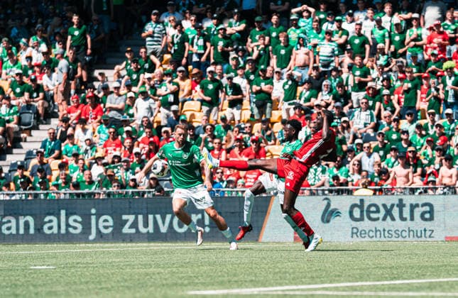 BERN, SWITZERLAND - MAI 24 : Carlo Boukhalafa of FC St.Gallen and Breston Malula of Stade Lausanne-Ouchy in action during the final Switzerland Cup match between FC Stade Lausanne-Ouchy v FC St-Gallen at Stadion Wankdorf Bern on Mai 24th, 2026 in Bern, Switzerland (Photo by Lara Tissières Press Photo) Copyright: xLaraxTissièresx xSPPx Sportspressphoto_153949