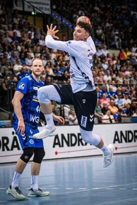 Marko Grgic SG Flensburg Handewitt, 17 passes Lenny Rubin TVB Stuttgart, 44 GER, TVB Stuttgart SG Flensburg Handewitt, DAIKIN HBL, Handball, Bundesliga, 32 Matchday, Season 2025 2026, 24 05 2026 GER, TVB Stuttgart SG Flensburg Handewitt, DAIKIN HBL, Handball, Bundesliga, 32 Matchday, Season 2025 2026, 24 05 2026 Stuttgart Copyright: xSandyxDinkelackerx EP_SDR