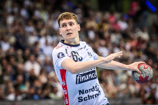 Domen Novak SG Flensburg Handewitt, 63 full concentration at the seven meter GER, TVB Stuttgart SG Flensburg Handewitt, DAIKIN HBL, Handball, Bundesliga, 32 Matchday, Season 2025 2026, 24 05 2026 GER, TVB Stuttgart SG Flensburg Handewitt, DAIKIN HBL, Handball, Bundesliga, 32 Matchday, Season 2025 2026, 24 05 2026 Stuttgart Copyright: xSandyxDinkelackerx EP_SDR