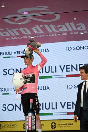 24-05-2026 Giro D italia; Tappa 15 Voghera - Milano; 2026, Visma - Lease A Bike; Vingegaard, Jonas; Milano;