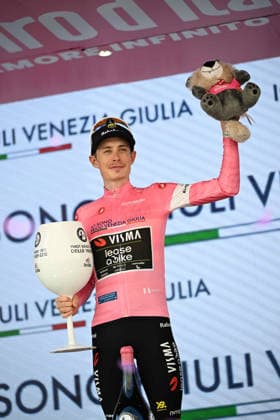 24-05-2026 Giro D italia; Tappa 15 Voghera - Milano; 2026, Visma - Lease A Bike; Vingegaard, Jonas; Milano;