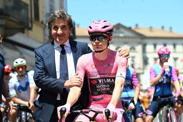 24-05-2026 Giro D italia; Tappa 15 Voghera - Milano; 2026, Visma - Lease A Bike; Vingegaard, Jonas; Cairo, Urbano; Voghera; 