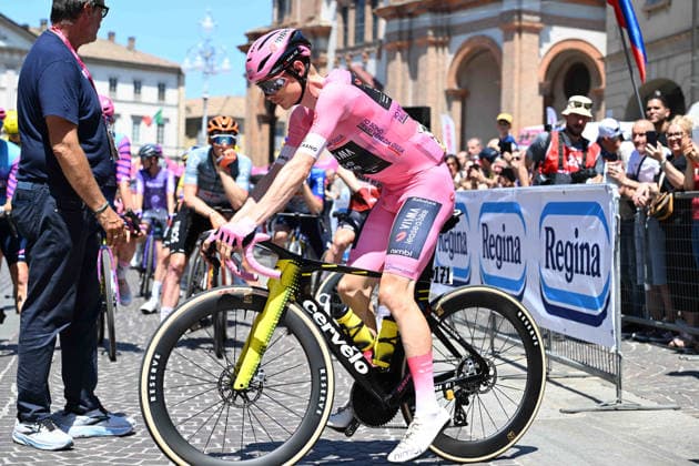 24-05-2026 Giro D italia; Tappa 15 Voghera - Milano; 2026, Visma - Lease A Bike; Vingegaard, Jonas; Voghera;
