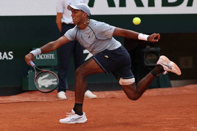 ROLAND GARROS 2026 Thierry Larret MAXPPP - PARIS (75) 24 05 2026 Thierry Larret Maxppp. Tennis. Roland Garros 2026. Internationaux de France de tennis. Stade Roland Garros, Paris (75). Le 24 Mai. Court Suzanne LENGLEN : Taylor FRITZ (USA) vs Nishesh BASAVAREDDY (USA). Roland Garros French Open tennis tournament, in Paris, France, on 24 May 2026. PARIS (75) STADE ROLAND GARROS PARIS ILE DE FRANCE FRANCE  Copyright: xMAXPPPxThierryxLarretx TLR202605248099 TLR202605248099