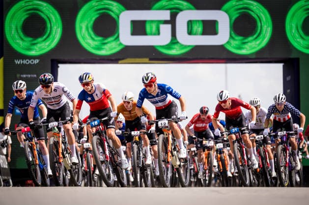 Start of the World Cup cross country mountain elite men s race, Vysocina Arena, Nove Mesto na Morave, May 24, 2026. (CTKxPhoto JaroslavxSvoboda) CTKPhotoP2026052404898  CTKPhotoP2026052404898