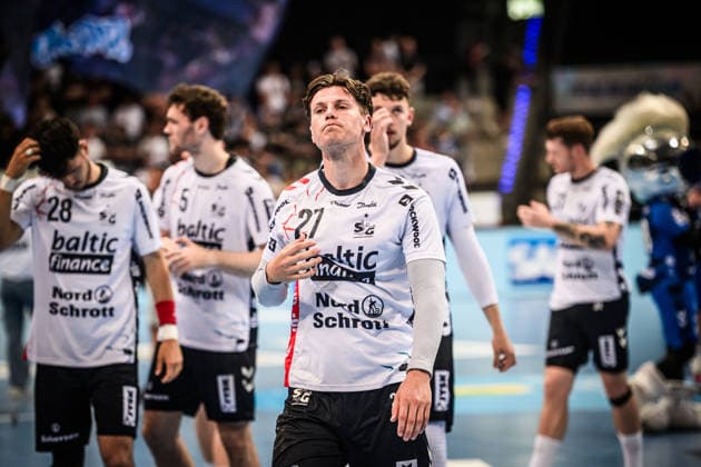 Aksel Horgen SG Flensburg Handewitt, 27 and team visibly disappointed after away defeat in Stuttgart GER, TVB Stuttgart SG Flensburg Handewitt, DAIKIN HBL, Handball, Bundesliga, Matchday 32, Season 2025 2026, 24 05 2026 GER, TVB Stuttgart SG Flensburg Handewitt, DAIKIN HBL, Handball, Bundesliga, Matchday 32, Season 2025 2026, 24 05 2026 Stuttgart Copyright: xSandyxDinkelackerx EP_SDR
