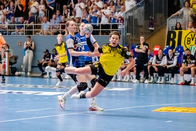 Blomberg, 24 05 2026, Handball, Women, Alsco Handball Bundesliga, Playoff, Final Game 2, 2025 2026 HSG Blomberg Lippe BVB Borussia Dortmund Alina Grijseels BVB, 4 on goal throw Blomberg Sporthalle an der Ulmenallee NRW Germany
