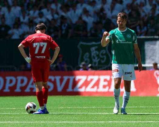 24 05 2026, SUI, Soccer, Men, Cup final, Stade Lausanne Ouchy vs FC St Gallen Lukas Görtler 16, FC St Gallen celebrates the lead in his own way, left Vasco Tritten 77, Stade Lausanne Ouchy at kick-off Bern Stadion Wankdorf Bern Switzerland