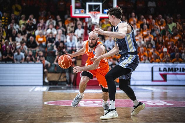 1 Basketball Bundesliga, easyCredit BBL, Season 2025 2026, Men, Playoffs, Quarterfinals, Game 4, 24 05 2026, RASTA Vechta ALBA Berlin Tommy Kuhse 12 RASTA Vechta in action Vechta RASTA Dome Lower Saxony Germany