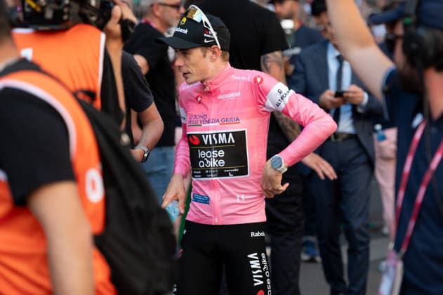 IPA85043987 - VINGEGAARD Jonas, TEAM VISMA LEASE A BIKE during the 15th stage of Giro d Italia 2026 in Milan, Italy, on may 24, 2026  Copyright: xSilviaxColombo IPAxSportx xx 85043987