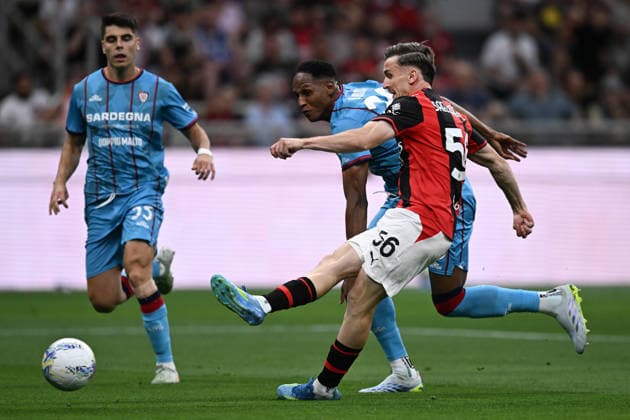 Football, Italy, AC Milan - Cagliari Calcio