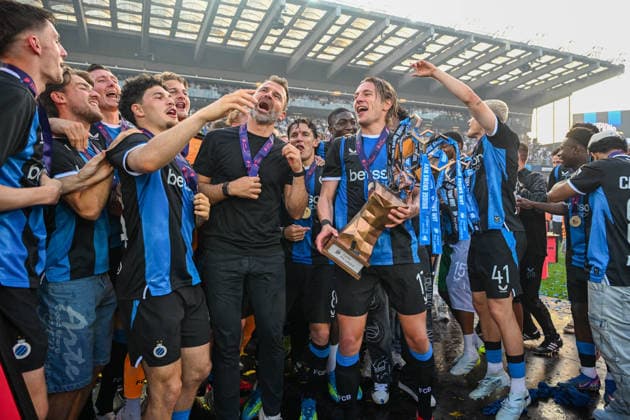 260524 Club Brugge vs AA Gent players of Club Brugge with Kyriani Sabbe (64) of Club Brugge, Head Coach Ivan Leko of Club Brugge and Romeo Vermant (17) of Club Brugge celebrates the title of champion after the Jupiler Pro League season 2025 - 2026 matchday 10 game in the Champions Play offs between Club Brugge KV and AA Gent on May 24 , 2026 in Brugge, Belgium. (Photo by David Catry Isosport) Brugge Belgium  Copyright: xDavidxCatryx 20260524DC2_9317