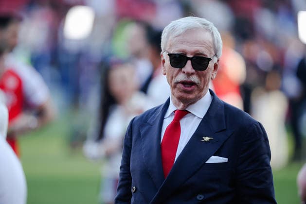 Premier League 2025 26 Crystal Palace v Arsenal Selhurst Park Stadium 24.05.2026 Stan Kroenke celebrates winning the Premier League at the end of the match Premier League 2025 26 Crystal Palace v Arsenal Selhurst Park Stadium 24.05.2026 Photograph By Marc Aspland The Times  Copyright: xMarcxAsplandx NINTCHDBPICT001083641841
