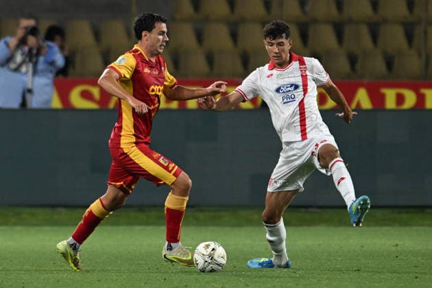 Football, Italy, Promotion match, US Catanzaro - AC Monza