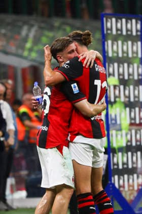 AC Milan v Cagliari Calcio - Serie A Alexis Saelemaekers, Adrien Rabiot in action during the Serie A match between AC Milan and Cagliari Calcio on May 24 2026 at Giuseppe Meazza in Milano, Italy Milano Italy  Copyright: xMairoxCinquettix originalFilename:cinquetti-acmilanv260524_npaHA.jpg