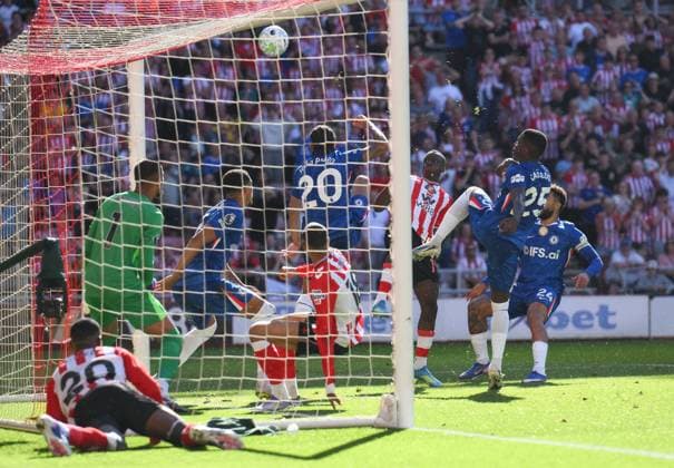 Habib Diarra of Sunderland puts his shot over the goal Sunderland v Chelsea, Premier League, Football, Stadium of Light, Sunderland, UK - 24 May 2026Sunderland Stadium of Light United Kingdom EDITORIAL USE ONLY No use with unauthorised audio, video, data, fixture lists, club league logos or live services. Online in-match use limited to 120 images, no video emulation. No use in betting, games or single club league player publications. Copyright: xRichardxLee Shutterstockx 16889858ax
