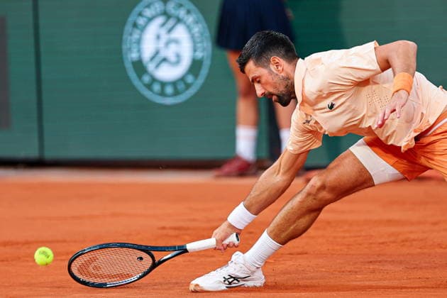 2026.05.24 Paryz Tenis French Open Roland Garros 2026 Giovanni Mpetshi Perricard - Novak Djokovic N z Novak Djokovic Foto Pawel Andrachiewicz PressFocus 2026.05.24 Paris Tennis - French Open Roland Garros 2026 Giovanni Mpetshi Perricard - Novak Djokovic Novak Djokovic Credit: Pawel Andrachiewicz PressFocus NEWSPIX.PL --- newspix.pl 