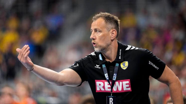 Maik Machulla coach, head coach, RNL , gives instructions, gestures, gesturing with arms, single image, single photo, action, action, 24 05 2026, Mannheim Germany , Handball, Bundesliga, Rhein Neckar Löwen SC Magdeburg xozx