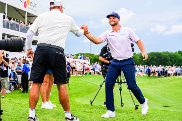 May 24, 2026, Mckinney, Texas, USA: Wyndham Clark celebrates after scoring the winning putt at the 18th hole in the final round at the CJ Cup Byron Nelson in McKinney. Mckinney USA - ZUMAm348 20260524_znp_m348_027 Copyright: xLuisxRevillaxMatax