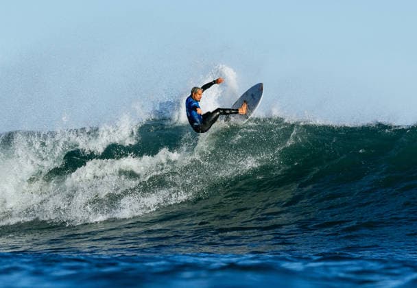 Surfing, Surfing, WSL, Corona Cero New Zealand in Raglan