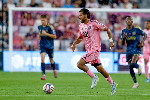 May 24, 2026, Miami, Florida, USA: Inter Miami midfielder Telasco Segovia (8) controls a ball during a Major League Soccer match between Inter Miami CF and Philadelphia Union at NU Stadium, Miami. Miami USA - ZUMAa257 20260524_zsp_a257_025 Copyright: xChrisxArjoonx