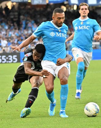 (260525) -- NAPLES, May 25, 2026 -- Napoli s Juan Jesus (R) vies with Udinese s Idrissa Gueye during a Serie A soccer match between Napoli and Udinese in Naples, Italy, May 24, 2026. (Photo by Xinhua) (SP)ITALY-NAPLES-SOCCER-SERIE A-NAPOLI VS UDINESE DiegoxPetrussi 