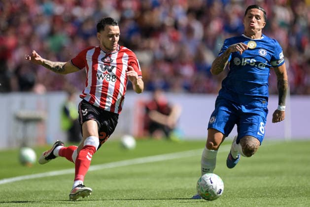 Sunderland v Chelsea - Premier League Enzo Le Fee of Sunderland FC and Enzo Fernandez of Chelsea FC during the Premier League match between Sunderland and Chelsea at the Stadium Of Light in Sunderland, United Kingdom, on May 24, 2026. Sunderland Tyne and Wear United Kingdom  Copyright: xMIxNewsx originalFilename:fletcher-sunderla260524_npX75.jpg