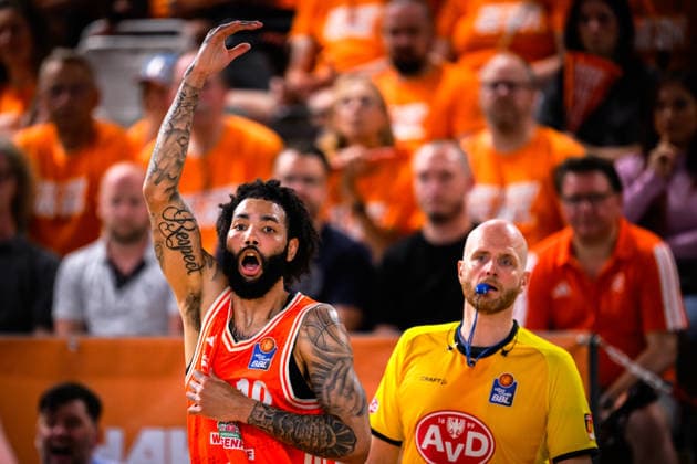 24 05 2026, Rasta Dome, Vechta Basketball, easyCredit Bundesliga, Playoffs quarterfinals, Rasta Vechta vs ALBA Berlin Tevin Brown 10 Vechta