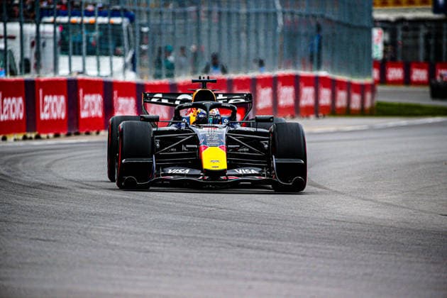 IPA85065283 - (3) Max Verstappen (NED) - Oracle Red Bull Racing - Red Bull RB22 - Red Bull Ford during the Race of the Formula 1 AWS Canadian Grand Prix 2026 at Circuit Gilles Villeneuve in Montreal, Canada. Round 7 of the 2026 FIA Formula One World Championship, WM, Weltmeisterschaft held May 22-24, 2026. The Circuit Gilles Villeneuve on Ile Notre-Dame in Montreal, named after the legendary Ferrari driver, hosts the Sprint format for the seventh round. This event weekend features the F1 Sprint format, with a Sprint Shootout and Sprint Race in addition to the standard qualifying session and Grand Prix. during Canadian Grand Prix 2026, Formula 1 Championship in , , May 24 2026  Copyright: xStefanoxFacchinx xAlessioxDexMarcox xAvens-images.com AvensImages IPAxSportx xx 85065283