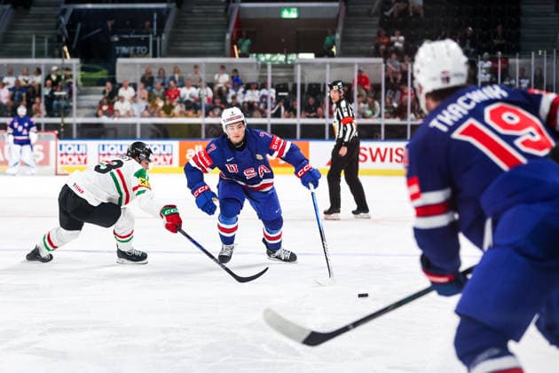 Ice hockey, Eishockey - IIHF WC 2026 ZURICH,SWITZERLAND,25.MAY.26 - ICE HOCKEY - IIHF Ice Hockey World Championship, WM, Weltmeisterschaft 2026, group stage, USA vs Hungary. Image shows Krisztian Nagy (HUN) and Ryan Ufko (USA).  GEPAxpictures xMaticxKlansek