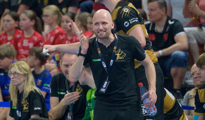 25 05 2026, Dresden coach André Haber gestures, Handball, 2 Bundesliga, HC ELbflorenz Dresden TSV Bayer Dormagen, c Dresden