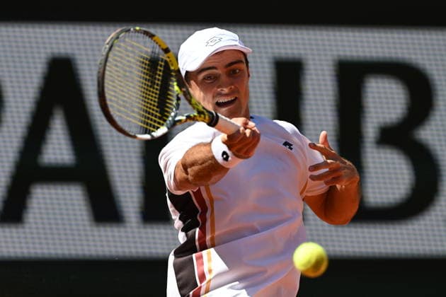 2026 French Open (Roland-Garros) - Day 3 PARIS, FRANCE - MAY 26: Adam Walton of Australia in action against Daniil Medvedev (not seen) during a first-round men s singles match on the third day of the French Open (Roland Garros) in Paris, France, on May 26, 2026. Burak Akbulut Anadolu Paris France. Editorial use only. Please get in touch for any other usage.  Copyright: x2026xAnadoluxBurakxAkbulutx