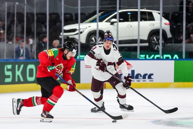 Ice hockey, Eishockey - IIHF WC 2026 ZURICH,SWITZERLAND,26.MAY.26 - ICE HOCKEY - IIHF Ice Hockey World Championship, WM, Weltmeisterschaft 2026, group stage, Hungary vs Latvia. Image shows Bence Horvath (HUN) and Alberts Smits (LAT).  GEPAxpictures xMaticxKlansek